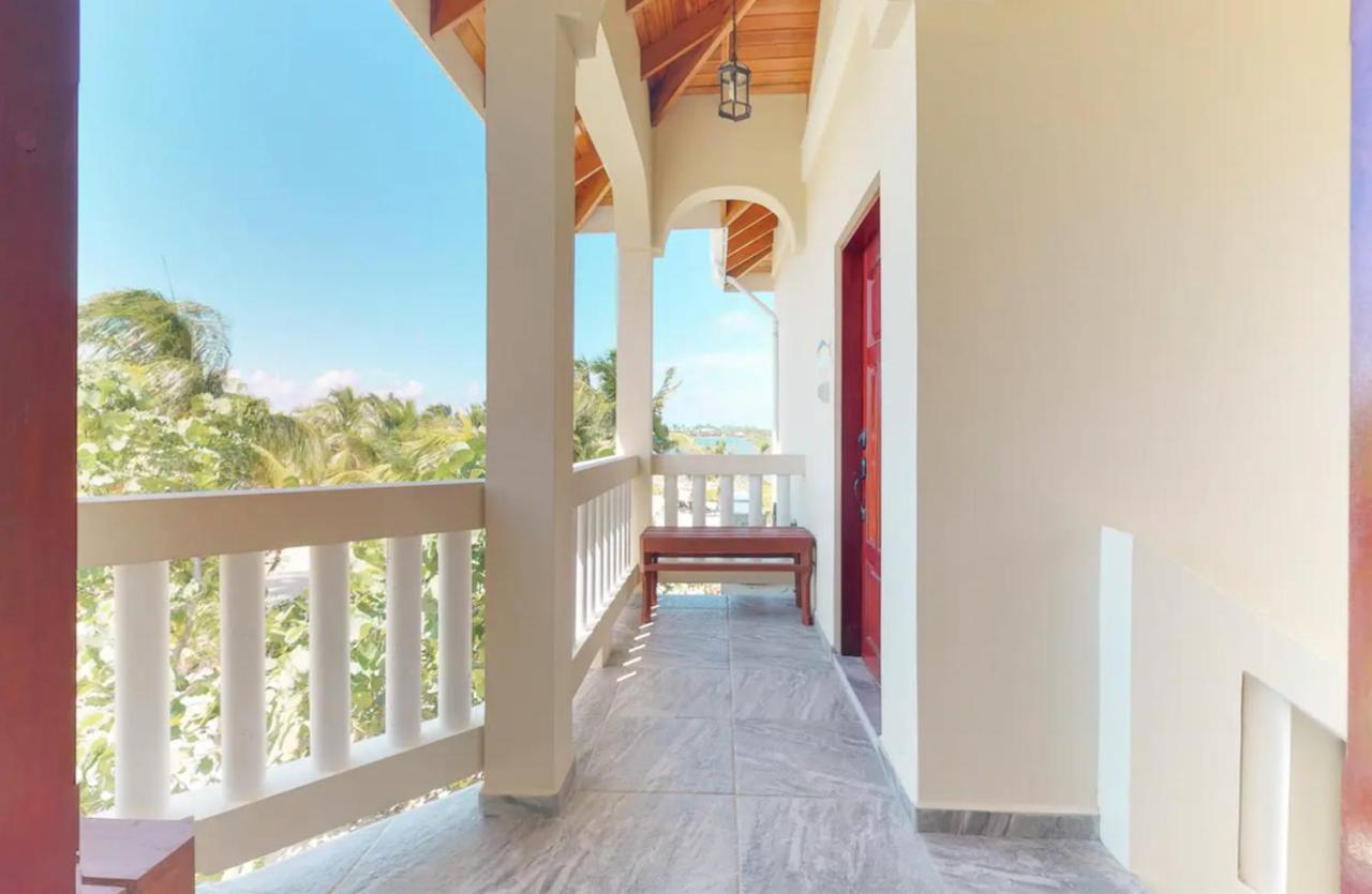 Sandy Feet Beach Resort Placencia 外观 照片