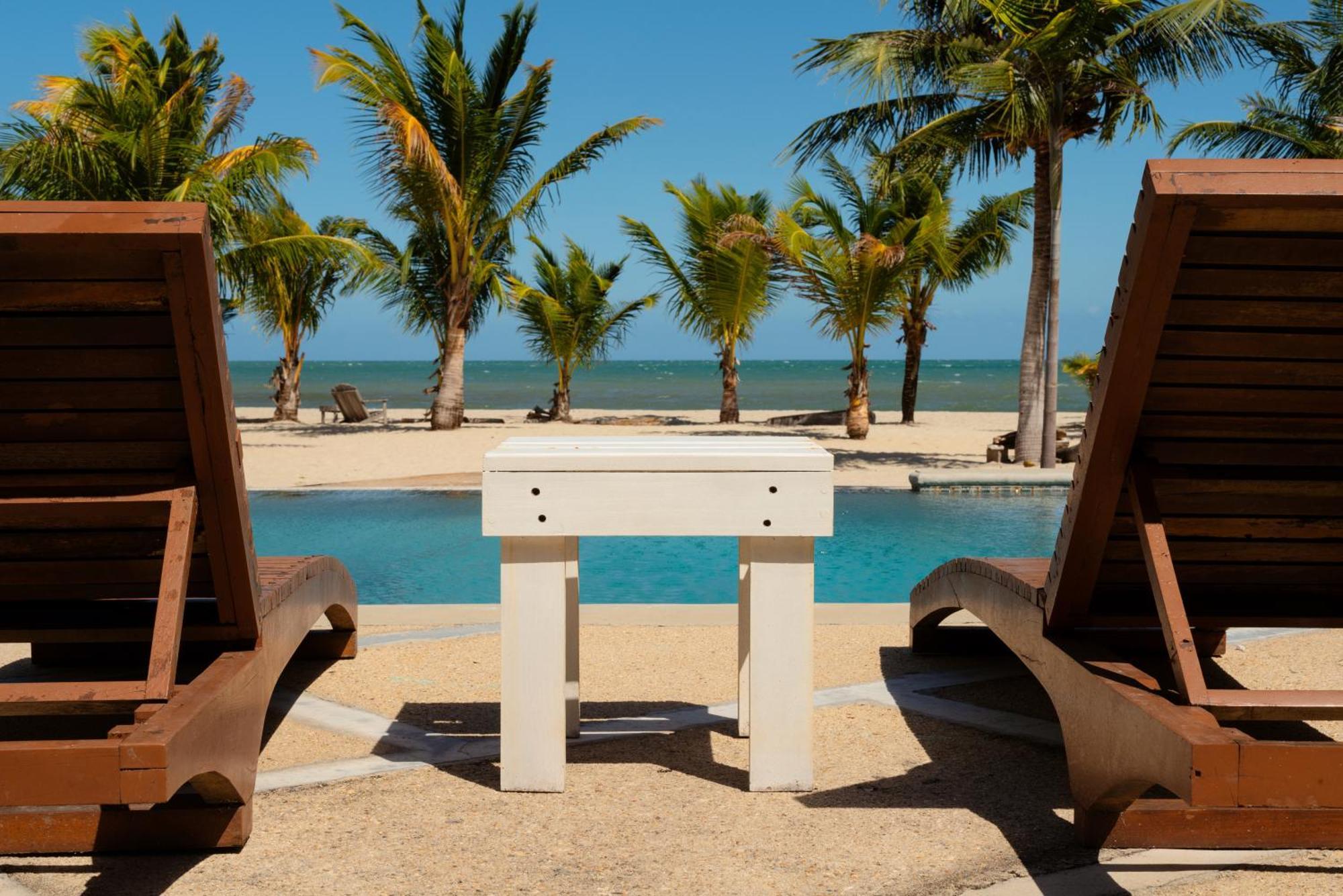 Sandy Feet Beach Resort Placencia 外观 照片