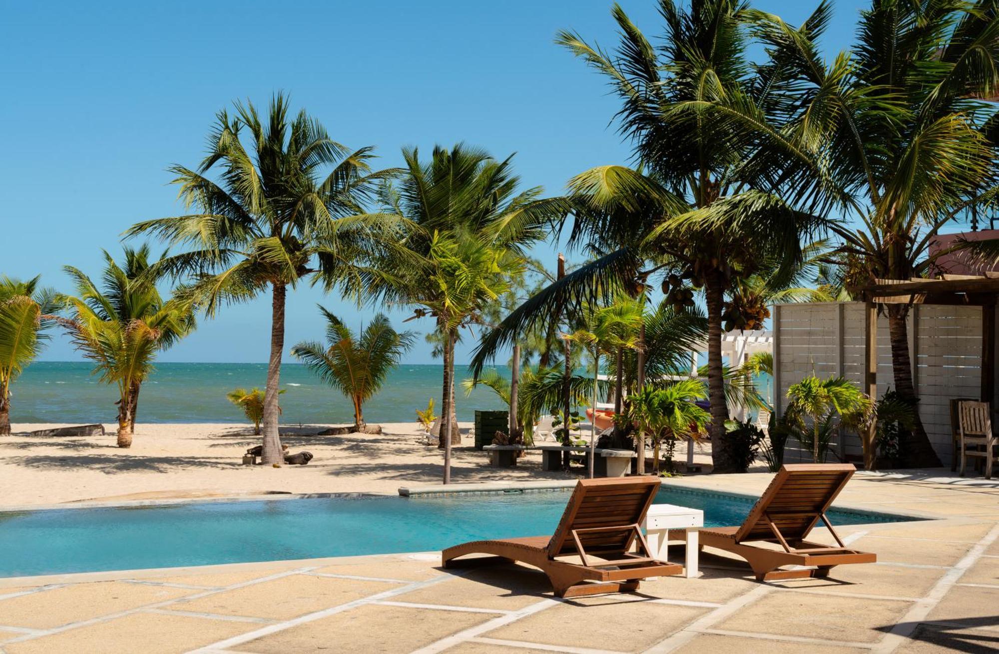 Sandy Feet Beach Resort Placencia 外观 照片