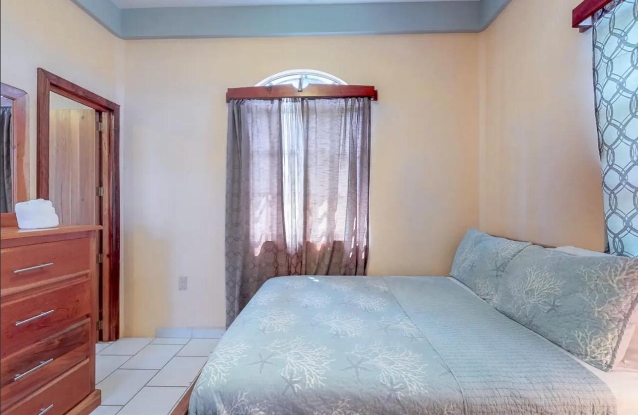 Sandy Feet Beach Resort Placencia 外观 照片