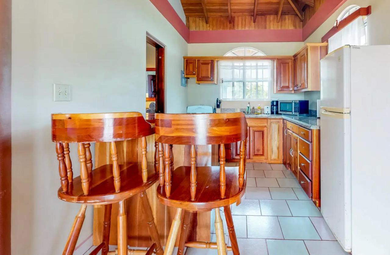 Sandy Feet Beach Resort Placencia 外观 照片
