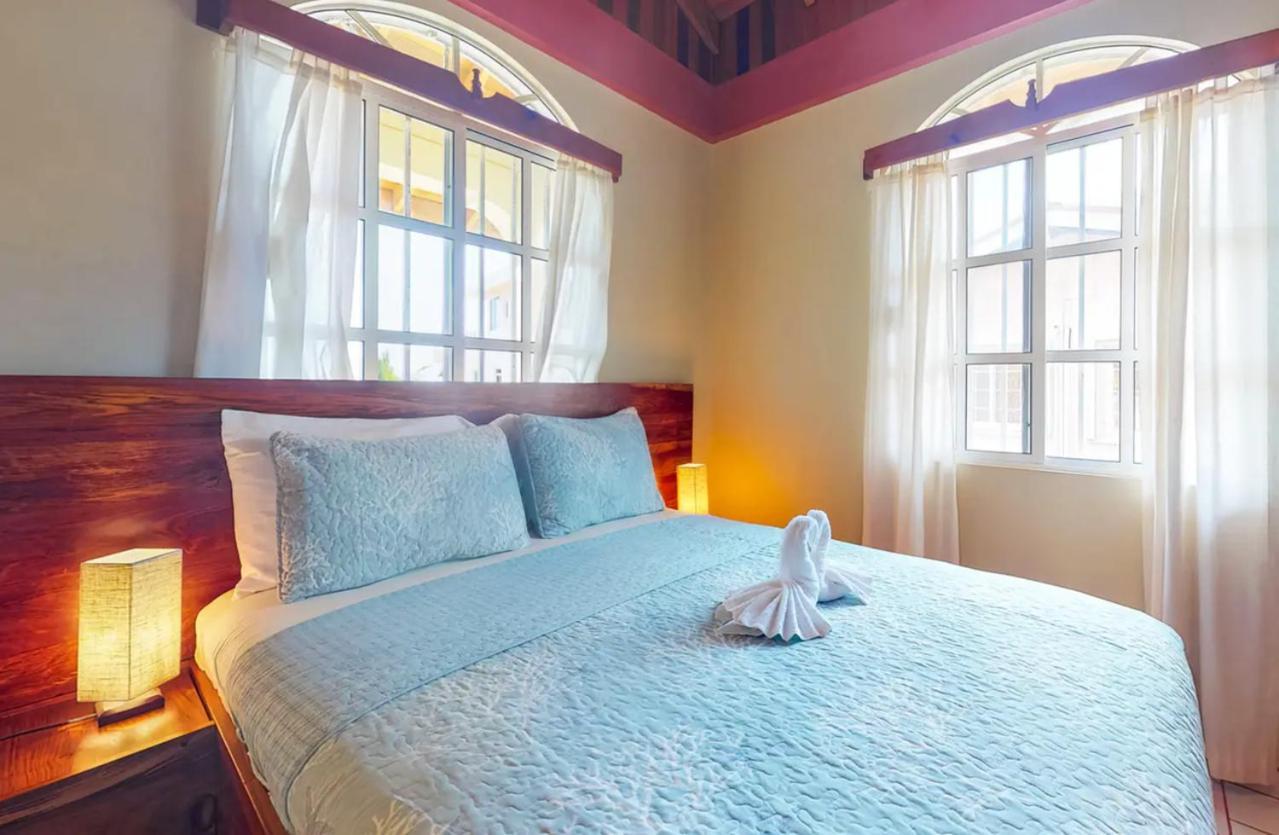 Sandy Feet Beach Resort Placencia 外观 照片