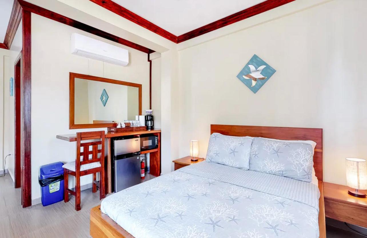 Sandy Feet Beach Resort Placencia 外观 照片